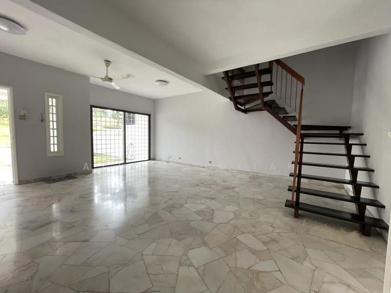 Terraced House for Rent in Usj 2 (Subang Jaya) - Aziz Abdullah - PropertyGuru.com.my