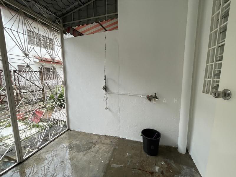 Terraced House for Rent in Usj 2 (Subang Jaya) - Aziz Abdullah - PropertyGuru.com.my