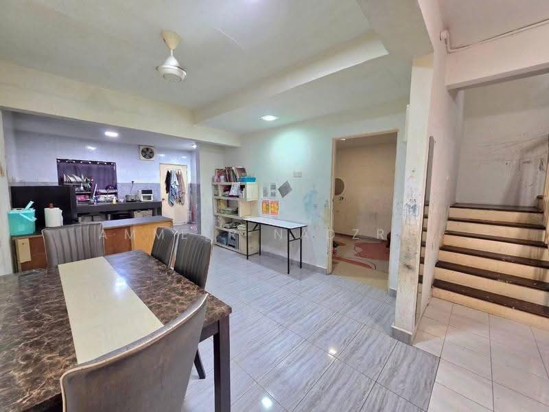 Rumah Teres 2-Tingkat untuk Dijual di Bandar Baru Bangi (Selangor) - Ammeer Nadzrai - Kitchen - PropertyGuru.com.my