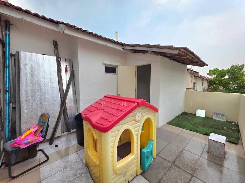 Rumah Teres 2-Tingkat untuk Dijual di Bandar Baru Bangi (Selangor) - Ammeer Nadzrai - Exterior - PropertyGuru.com.my