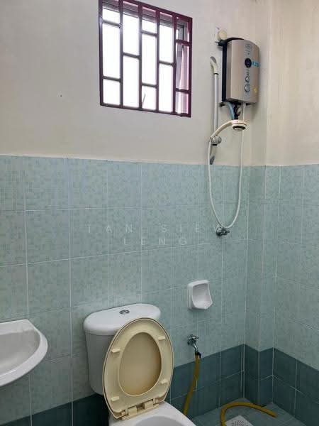 Rumah Teres 2-Tingkat untuk Dijual di Seremban (Negeri Sembilan) - Tan Siew Leng - Bathroom - PropertyGuru.com.my