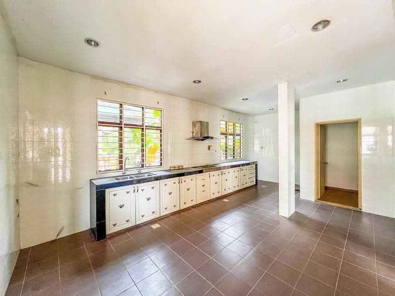 Rumah Berkembar untuk Dijual di Nilai (Negeri Sembilan) - Firdaus Husin - PropertyGuru.com.my