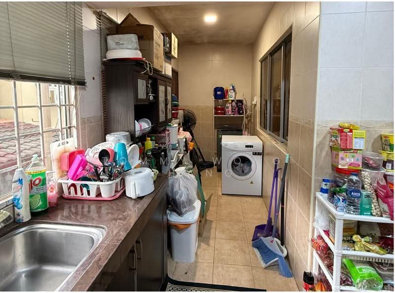 Terraced House for Sale in Bandar Kinrara Seksyen 5 (Bandar Kinrara) - Tommy Wong Phang - Kitchen - PropertyGuru.com.my