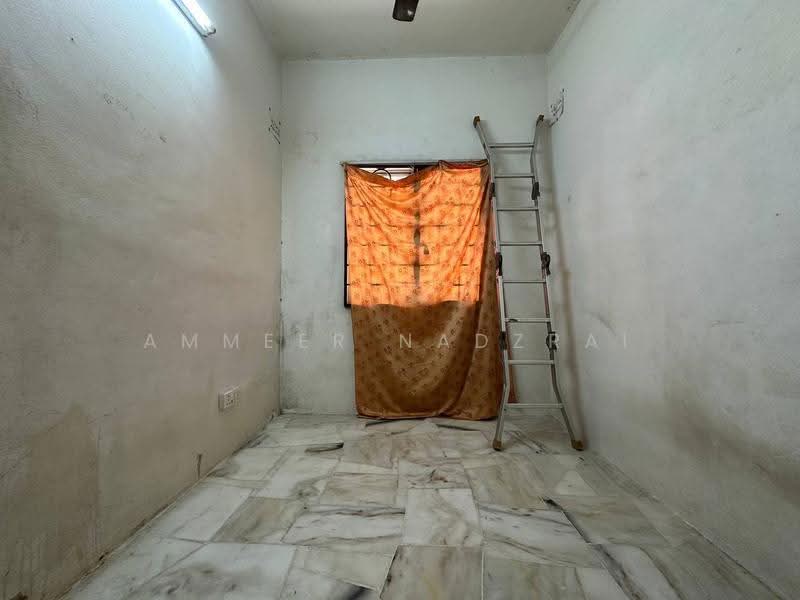 2-storey Terraced House for Sale in Taman Lestari Perdana (Seri Kembangan) - Ammeer Nadzrai - Interior - PropertyGuru.com.my