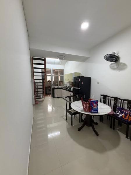 Rumah Teres 1-Tingkat untuk Disewa di Taman Setia Indah (Tebrau) - Alvin Lim - Kitchen - PropertyGuru.com.my