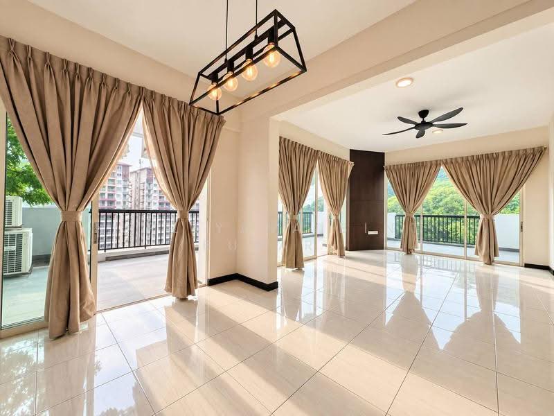Condominium for Sale at Armanee Terrace - Nurliyana Binti Busari - Living Room - PropertyGuru.com.my