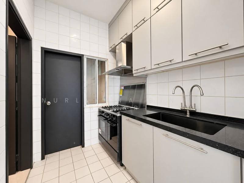 Condominium for Sale at Armanee Terrace - Nurliyana Binti Busari - Kitchen - PropertyGuru.com.my