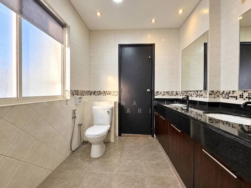 Condominium for Sale at Armanee Terrace - Nurliyana Binti Busari - Bathroom - PropertyGuru.com.my