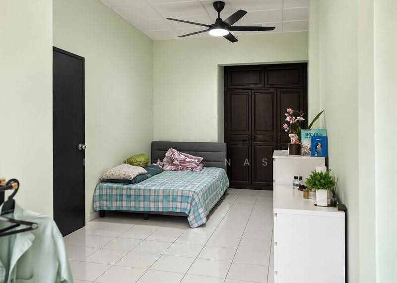 Condominium for Sale at Villa OUG - Nadzmie Nasir - Bedroom - PropertyGuru.com.my