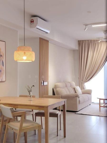 Service Residence for Rent at Melawati : Park One - Sharifah Jannah - Dining Room - PropertyGuru.com.my