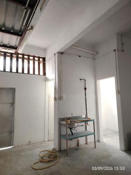 Shop for Rent in Salak Selatan (Kuala Lumpur) - Agnes Tan - Interior - PropertyGuru.com.my