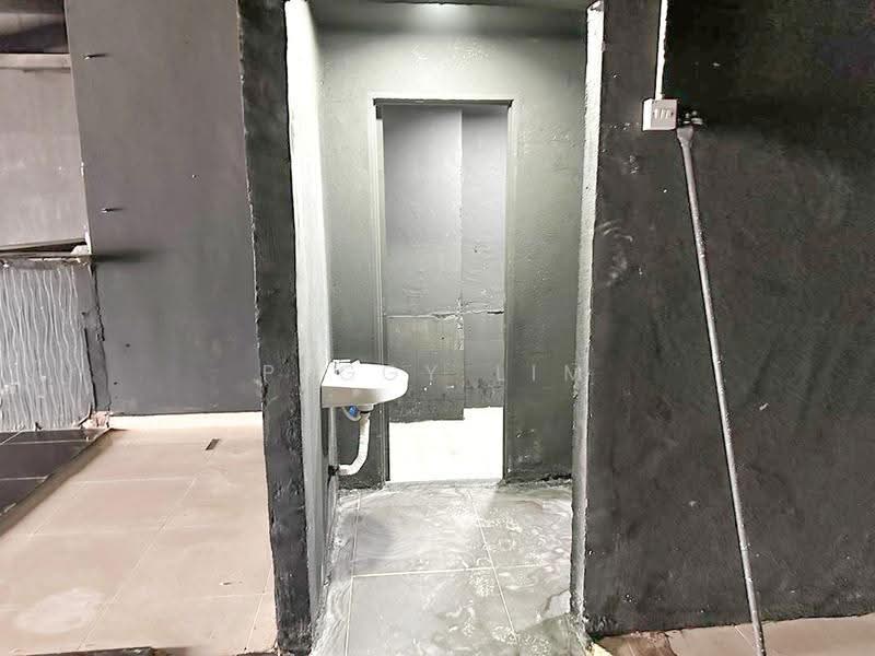 Retail Space for Rent in Kuala Lumpur (Kuala Lumpur) - Peggy Lim - Bathroom - PropertyGuru.com.my