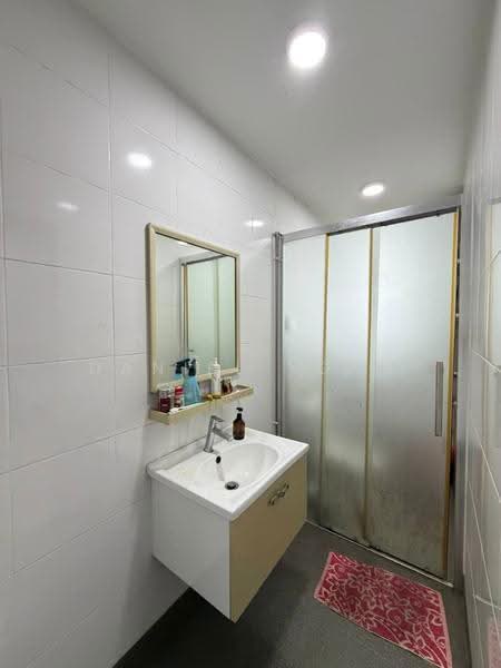 Rumah Teres 2-Tingkat untuk Dijual di Taman Pulai Jaya (Kulai) - Daniel Yong - Bathroom - PropertyGuru.com.my
