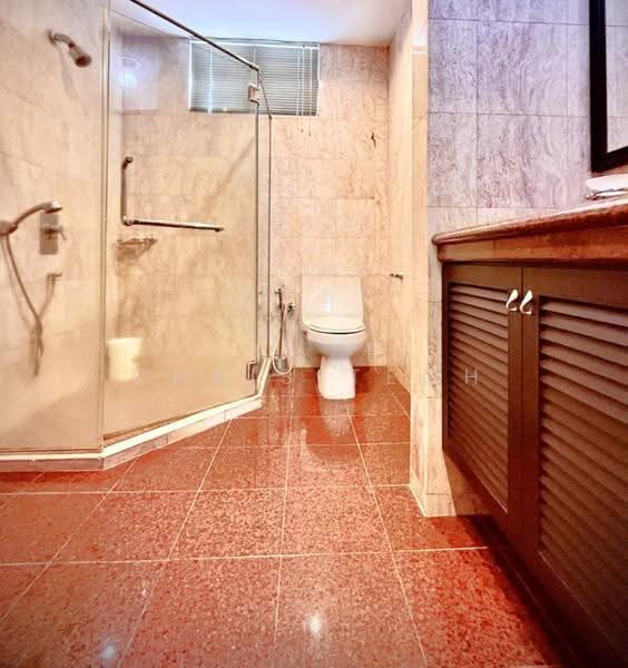 3-storey Terraced House for Sale in Tanjung Bungah (Penang) - Chris Teoh - Bathroom - PropertyGuru.com.my