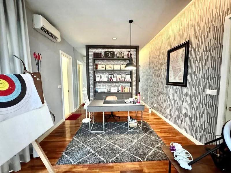Rumah Berkembar untuk Dijual di Kajang (Selangor) - Fazri . - Study - PropertyGuru.com.my