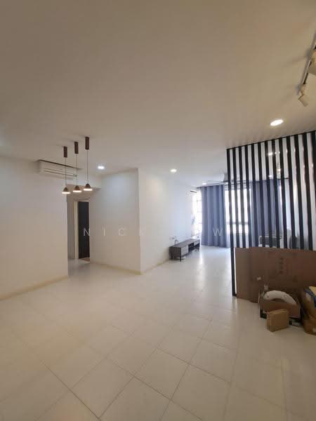 Kondominium untuk Disewa di The Tamarind - Nick Yow - Living Room - PropertyGuru.com.my