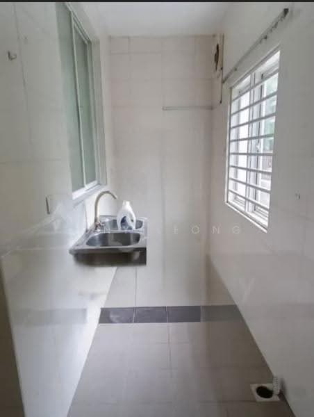 2-storey Terraced House for Rent in Taman Puchong Prima (Puchong) - Tony Leong - Kitchen - PropertyGuru.com.my