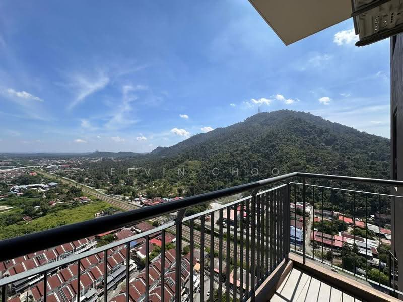 Kediaman Servis untuk Dijual di ASTON ACACIA - Elvin Choo - Balcony - PropertyGuru.com.my