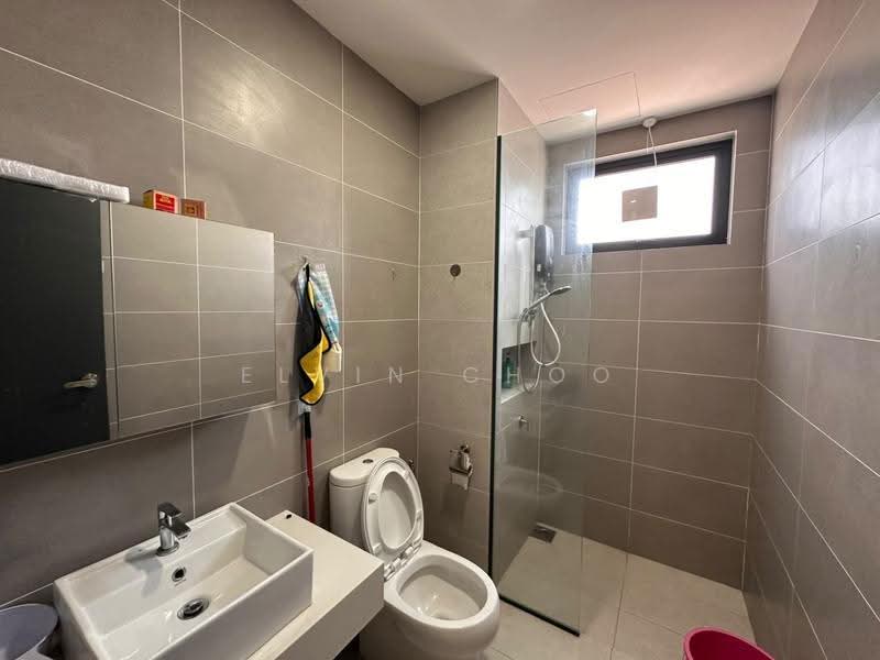 Kediaman Servis untuk Dijual di ASTON ACACIA - Elvin Choo - PropertyGuru.com.my