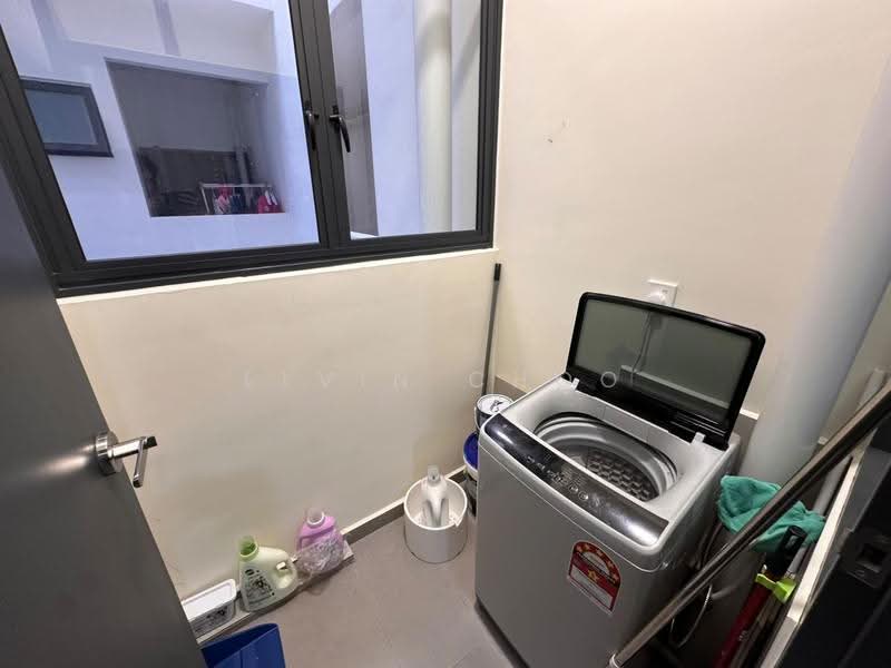 Kediaman Servis untuk Dijual di ASTON ACACIA - Elvin Choo - PropertyGuru.com.my