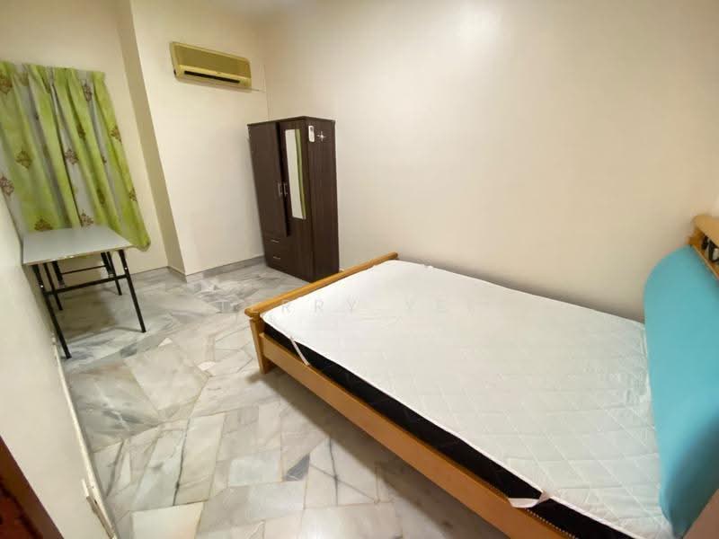 2-storey Terraced House for Sale in Sri Petaling (Kuala Lumpur) - Terry Yee - Bedroom - PropertyGuru.com.my
