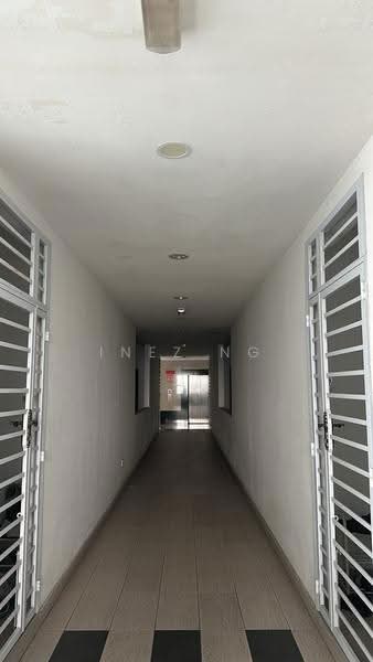 Apartment for Sale at Austin Regency (Pangsapuri Austin Perdana) - Inez Ng - Corridor - PropertyGuru.com.my