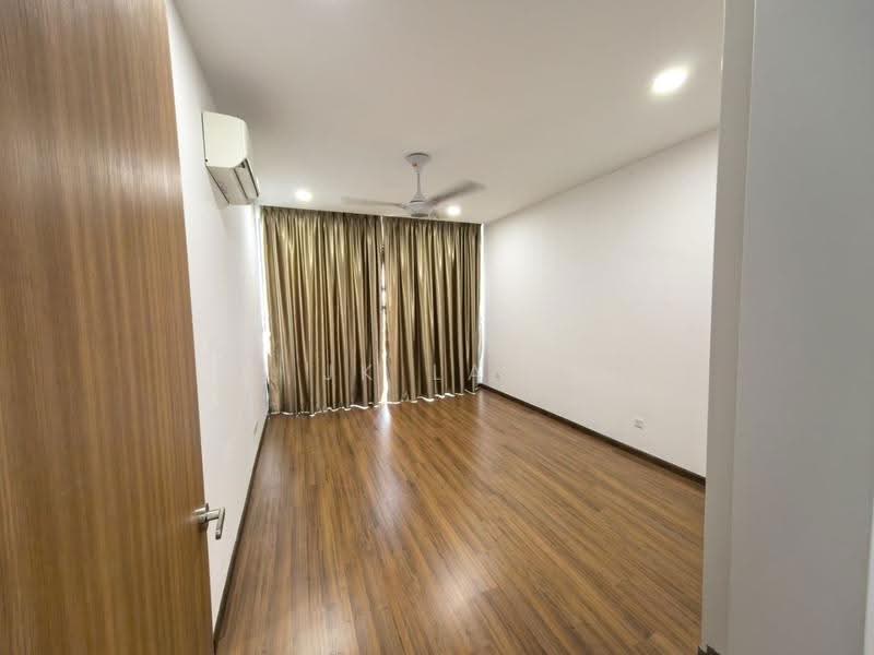 3-storey Terraced House for Rent in Taman Puchong Legenda (Puchong) - JK Lau - PropertyGuru.com.my