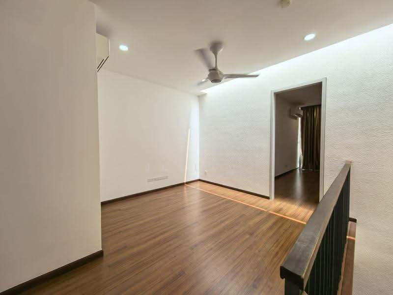 3-storey Terraced House for Rent in Taman Puchong Legenda (Puchong) - JK Lau - PropertyGuru.com.my
