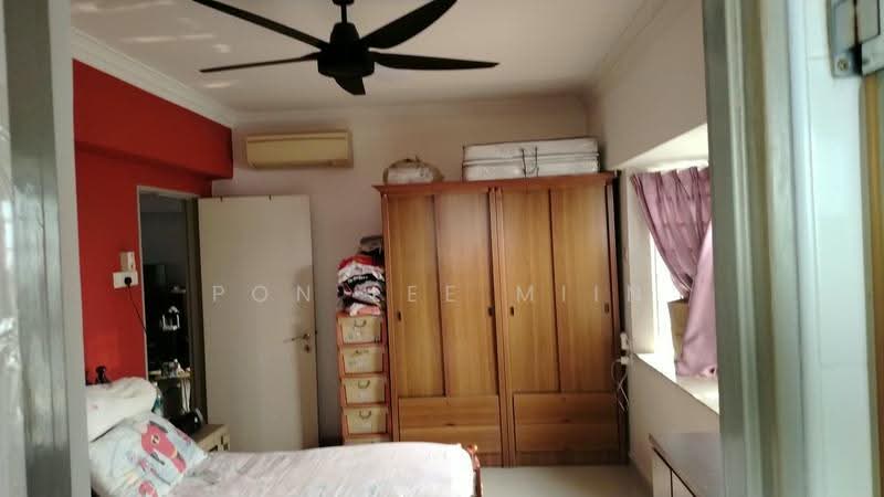 Apartment for Sale at Pangsapuri Seri Gembira - Pon Lee Miin - Bedroom - PropertyGuru.com.my