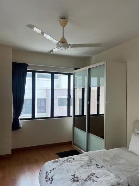 3-storey Terraced House for Sale in Prima Selayang (Selayang) - Elaine Loke - Bedroom - PropertyGuru.com.my