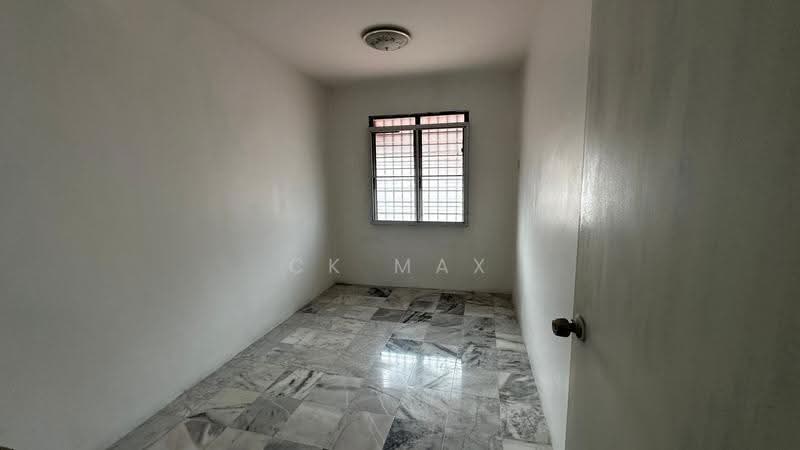 Rumah Teres 2-Tingkat untuk Dijual di Taman Arkid (Menglembu) - Ck Max - PropertyGuru.com.my