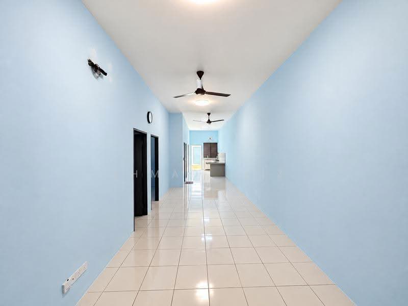 1-storey Terraced House for Rent in Dengkil (Selangor) - Ahmad Faiz - Corridor - PropertyGuru.com.my