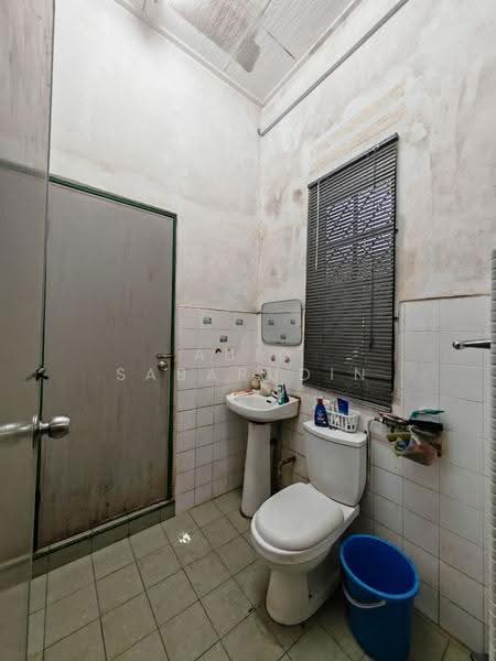 Rumah Banglo untuk Dijual di Kampung Datuk Keramat (Keramat) - Abid Sabarudin - Bathroom - PropertyGuru.com.my