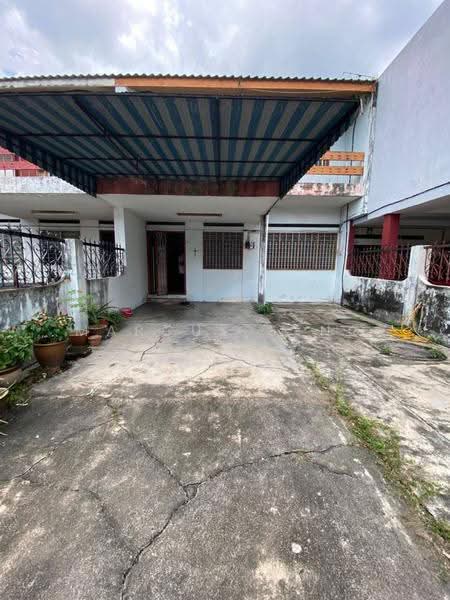 2-storey Terraced House for Sale in Taman Pertama (Ipoh) - Marcus Seng - Exterior - PropertyGuru.com.my