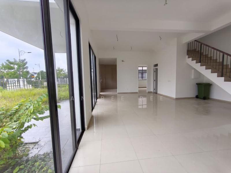 Cluster House for Sale in Taman Ekoflora (Johor Bahru) - Tan Bee Bee - Living Room - PropertyGuru.com.my