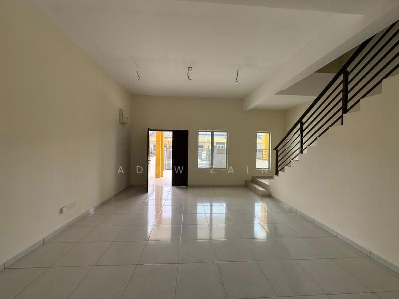 2-storey Terraced House for Sale in Taman Harmoni Utama (Shah Alam) - Adaw Zain - Living Room - PropertyGuru.com.my