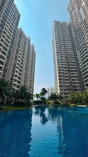 Kondominium untuk Dijual di Kings Bay @ Country Garden Danga Bay - Sean Yeoh - Exterior - PropertyGuru.com.my