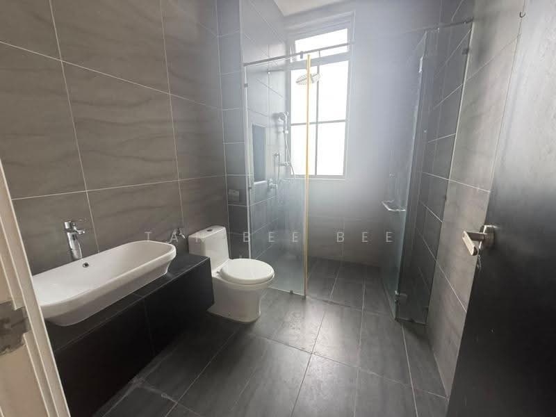 Cluster House for Rent in Taman Ekoflora (Johor Bahru) - Tan Bee Bee - Bathroom - PropertyGuru.com.my