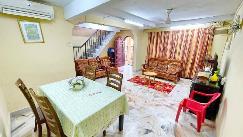 2.5-storey Terraced House for Sale in Taman Dato Senu (Sentul) - Abid Sabarudin - Living Room - PropertyGuru.com.my