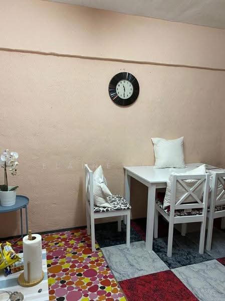 Flat for Sale at Segar Ria - Elaine Loke - Dining Room - PropertyGuru.com.my