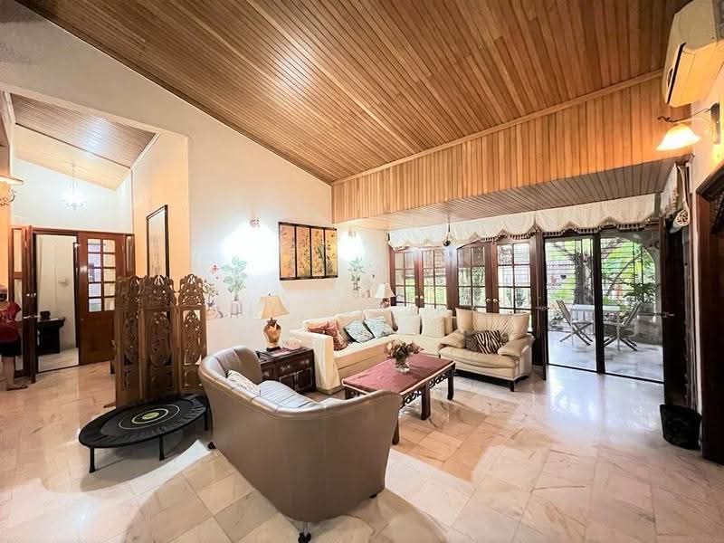 Bungalow House for Sale in Petaling Jaya (Selangor) - Kim Ching - PropertyGuru.com.my