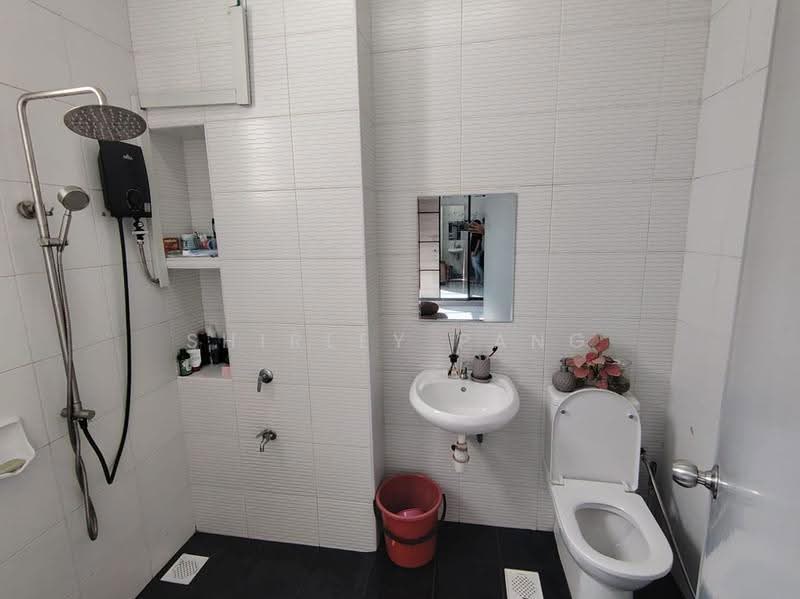 2-storey Terraced House for Sale in Setia Eco Gardens (Gelang Patah) - Shirley Pang - Bathroom - PropertyGuru.com.my