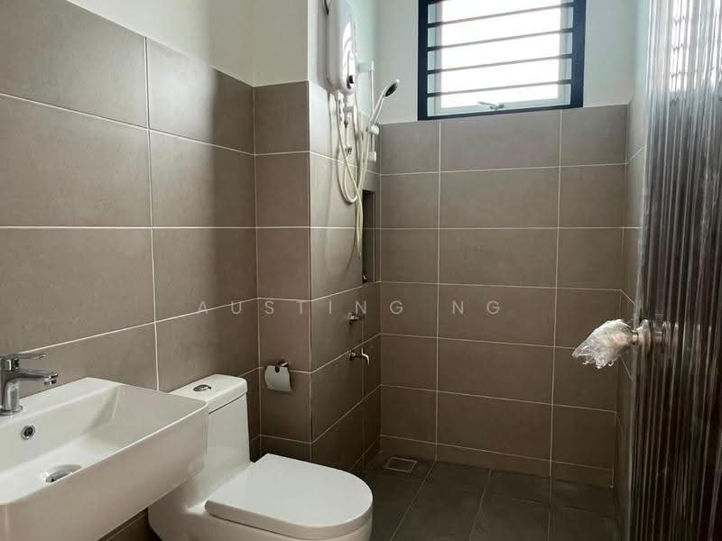 2-storey Terraced House for Rent in Bandar Putra Kulai (Kulai) - Austing Ng - PropertyGuru.com.my