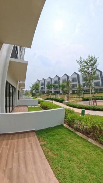 Rumah Teres 3-Tingkat untuk Disewa di Petaling Jaya (Selangor) - KEN FARM - Exterior - PropertyGuru.com.my