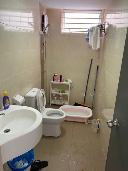Kediaman Servis untuk Dijual di MH Platinum Residence - Foo Sek Mou - Bathroom - PropertyGuru.com.my