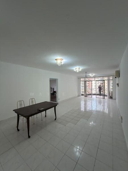 Kondominium untuk Disewa di Venice Hill - Wayne Yap - Living Room - PropertyGuru.com.my