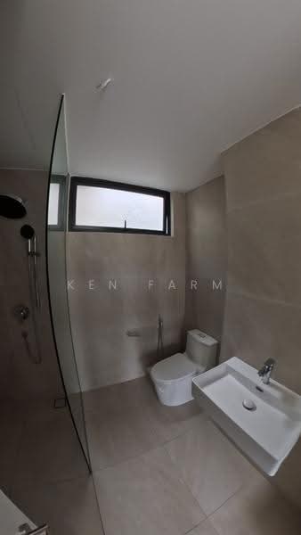 Rumah Bandar untuk Disewa di Petaling (Selangor) - KEN FARM - Bathroom - PropertyGuru.com.my