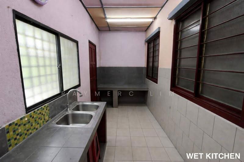 2.5-storey Terraced House for Sale in Rawang Perdana 2 (Rawang) - Raymerc Lim - Kitchen - PropertyGuru.com.my