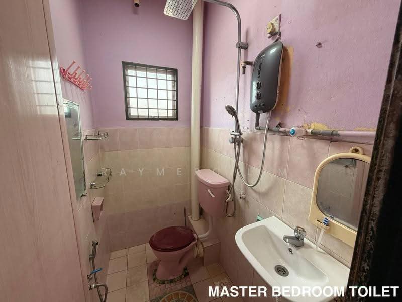 2.5-storey Terraced House for Sale in Rawang Perdana 2 (Rawang) - Raymerc Lim - Bathroom - PropertyGuru.com.my