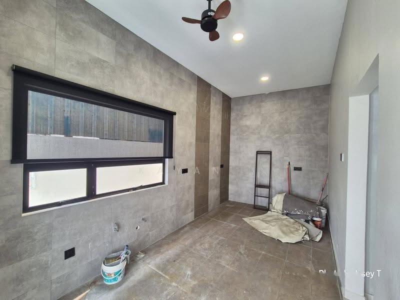 Kedai untuk Dijual di Kampung Baru Pasir Pinji (Ipoh) - Kayan . - Interior - PropertyGuru.com.my